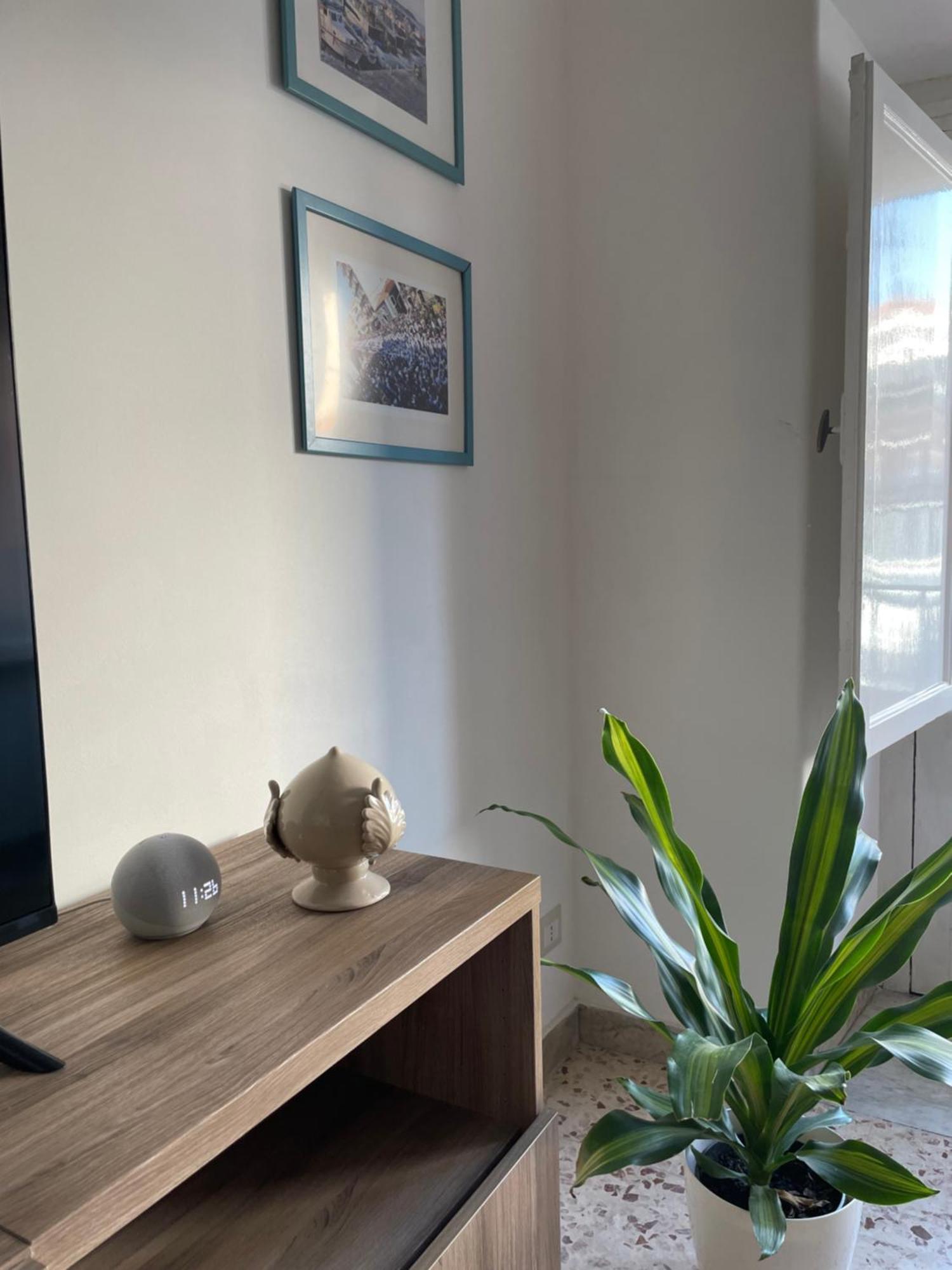 Lorenzo'S House Catania City Centre - Comfortable Large Apartment With 2 Bedrooms And 2 Baths, Close To Trains, Metro And Bus Station Luaran gambar