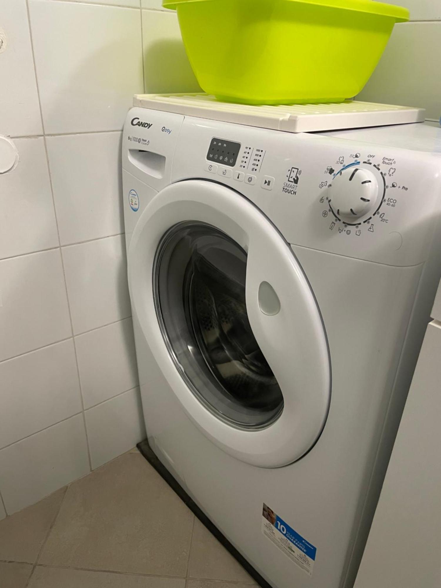 Lorenzo'S House Catania City Centre - Comfortable Large Apartment With 2 Bedrooms And 2 Baths, Close To Trains, Metro And Bus Station Luaran gambar